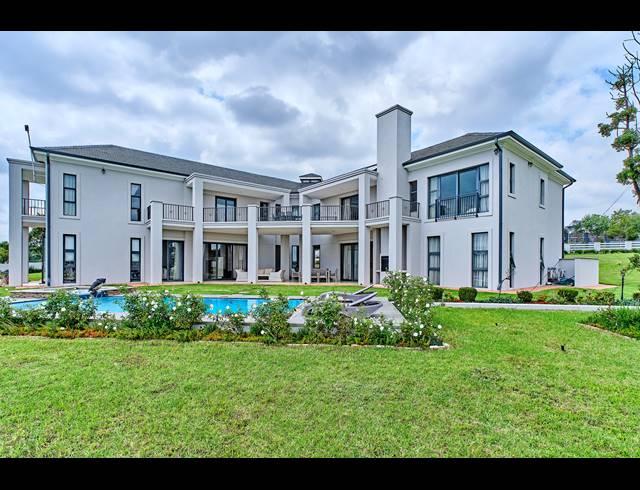 5 BEDROOM HOUSE FOR SALE IN BLUE HILLS EQUESTRIAN ESTATE